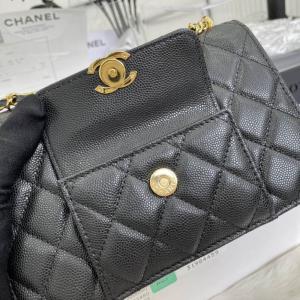 Chanel 22 A Chains Bag - Image 3